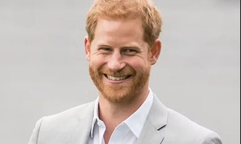 قانون “سحب الألقاب” يهدد اللقب الملكي لـ الامير هاري